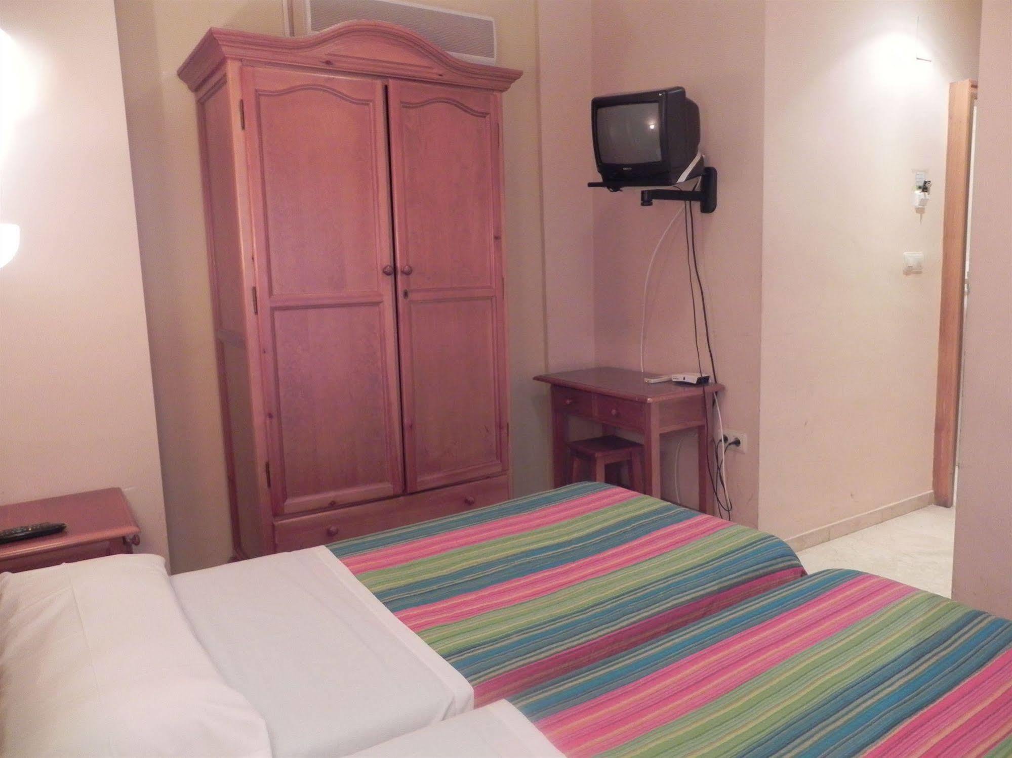 Hostal El Olivo Granada Bagian luar foto